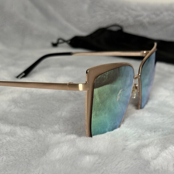 DIFF Eyewear - Grace Brushed Gold + Cherry Blossom Mirror Sunglasses main image 4